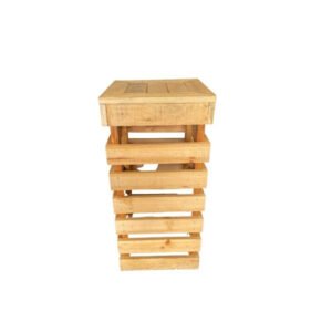 Pallet chair for rent